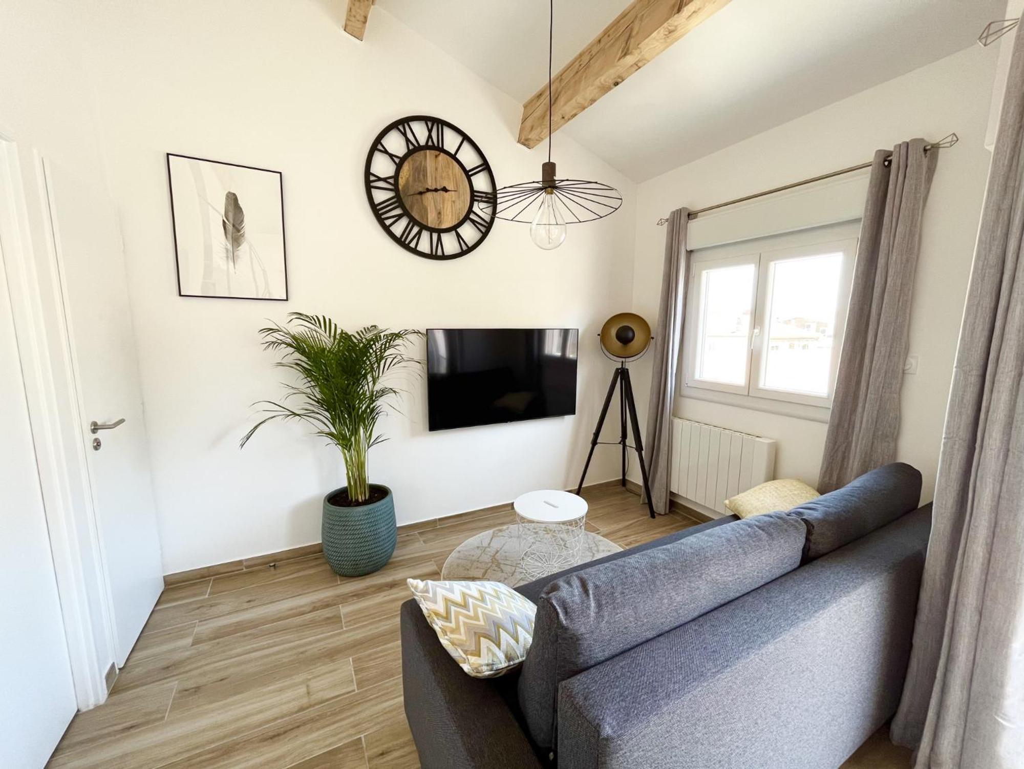 Duplex Centre Ville - 50M De La Plage - Clim - Garage - Netflix Le Grau-du-Roi Værelse billede